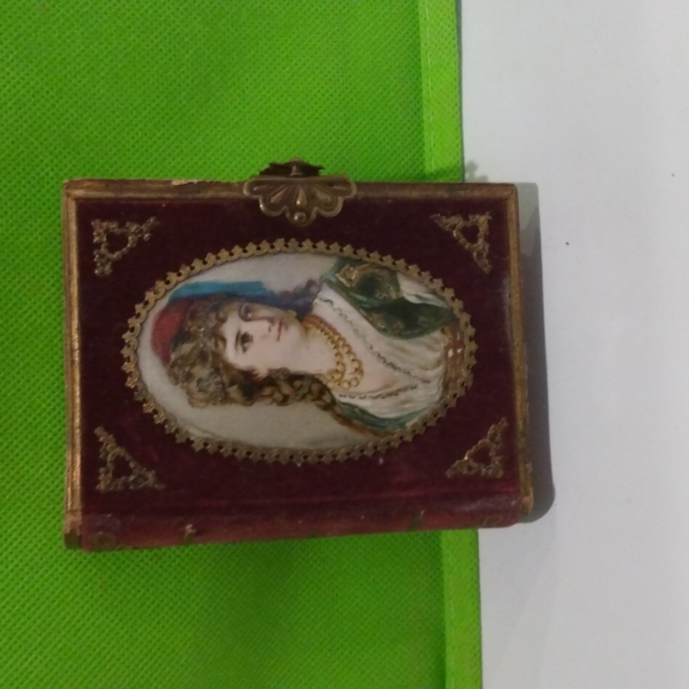 Vintage faux book box